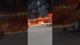 Puluhan Kios Terbakar dan Odong Odong