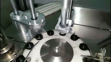 Automatic single head rotary bottle cap wadding foil lining machine
