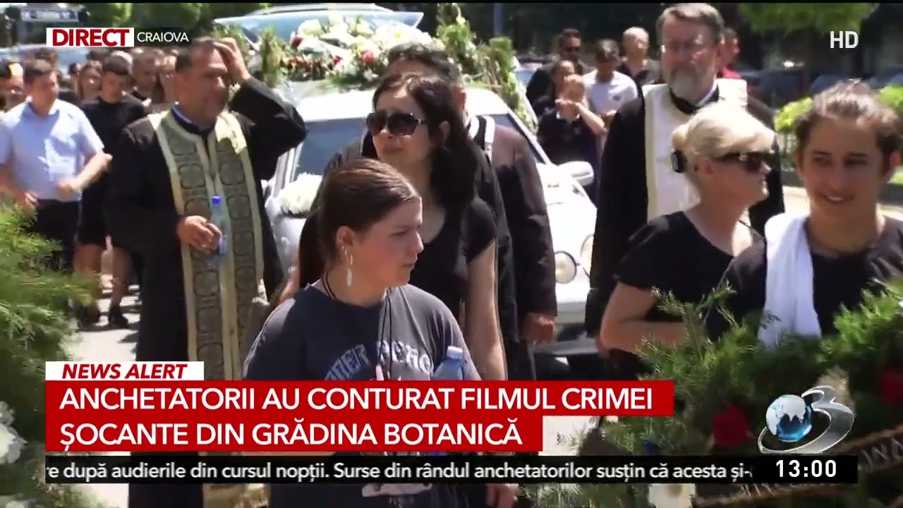Imagini sfâşietoare de la înmormântarea lui Melis, tânăra de 14 ani ucisă la Craoiva
