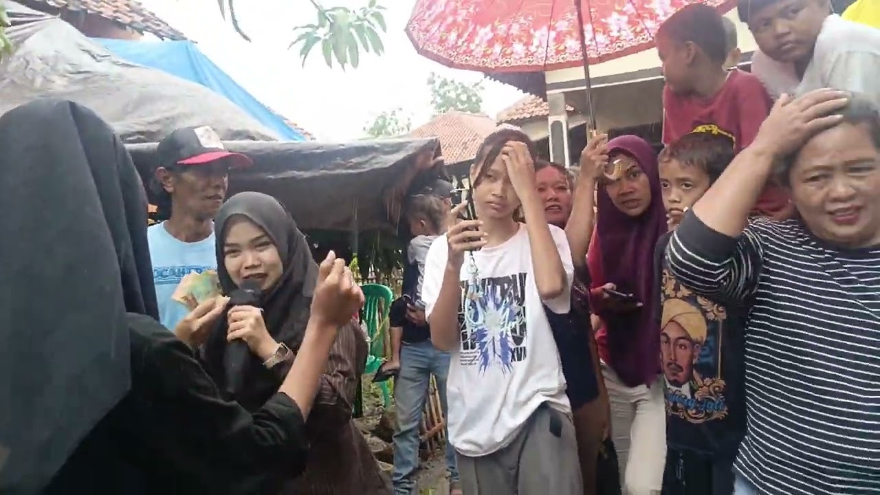 Kanggo senok || voc nunu nunyil || burok aji putra live desa pengarengan pangenan Cirebon