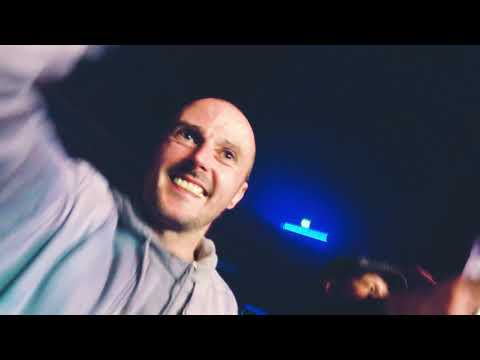 Laurie Wright - Wings Of Gold & Platinum (Official Music Video) video thumbnail