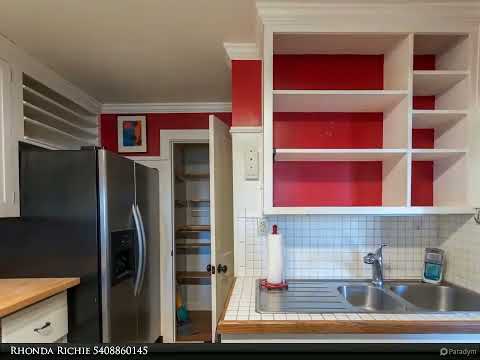 11 S SAINT CLAIR ST, Staunton, VA home video tour