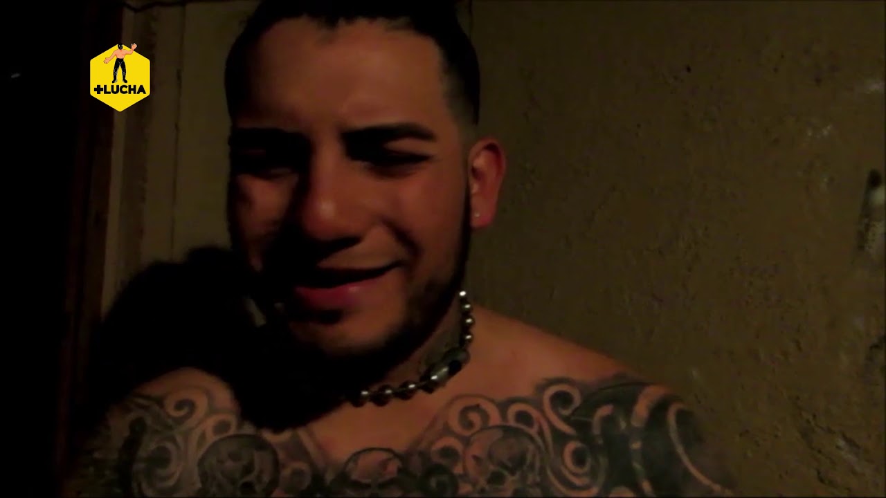 D - Luxe: "Se perdió la máscara pero no la fe de ser alguien" - YouTube