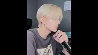 Heeseung singing to Lauv & Troye Sivan 'Im So Tired'