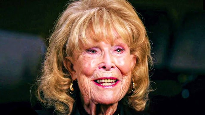 Barbara Eden Is Now Over 90 How She Lives Is Sad - YouTube
