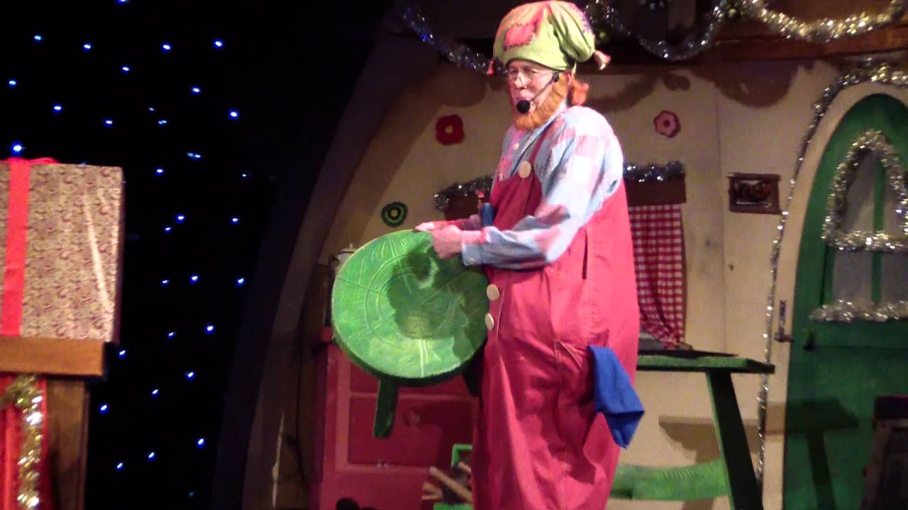 Klus zingt de kerstkabouter komt te plopsa indoor Hasselt.MP4