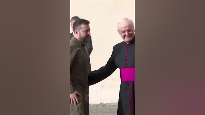 Зеленський прибув у Ватикан для зустрічі з Папою Римським