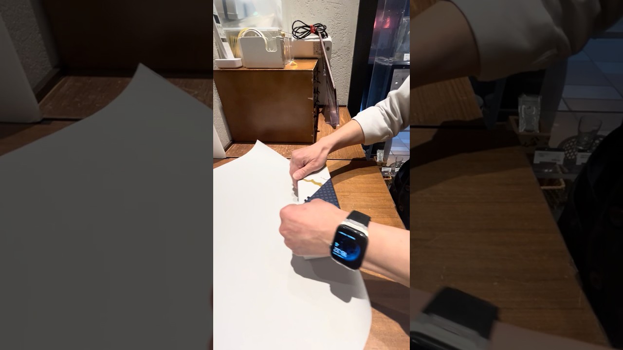 〔JAPAN Wrapping〕Amazing wrapping at Japanese sake shop in Tokyo🎁🇯🇵