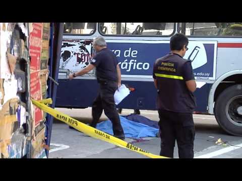 Accidente fatal en Gonzalo Ramírez y Jackson: ómnibus atropelló a un mujer
