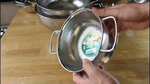 Rổ lận, vo gạo inox lỗ nhỏ , có chân đế Tithafac