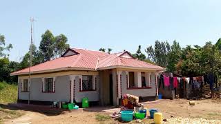 Celebrity Between SEM permanent and Brick house, which one is expensive??? Net Worth