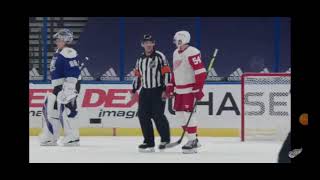 Bobby Ryan Mic'd up offers apples to his new friends. (Comedy/Parody)