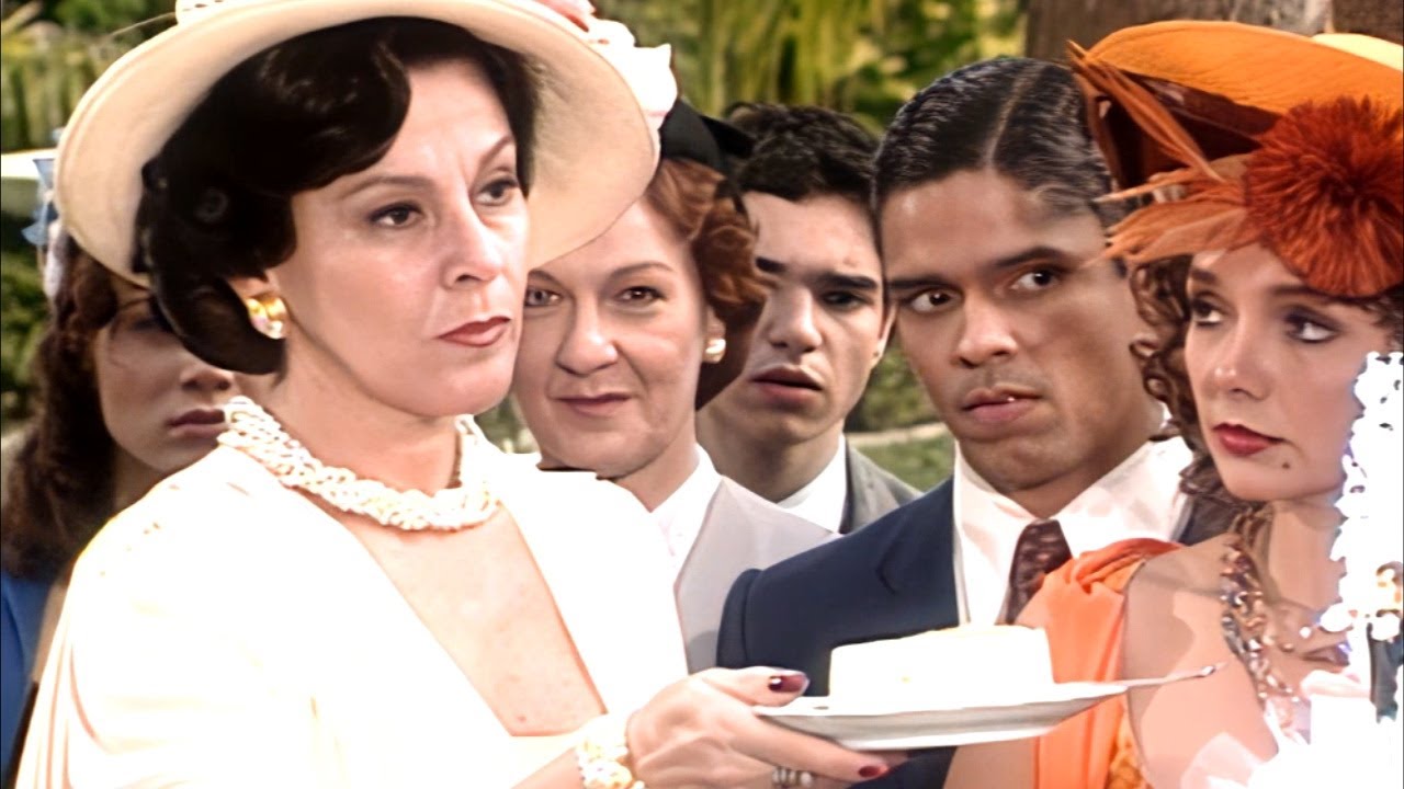 Clara debocha de Melânia na frente de todos | Fascinação