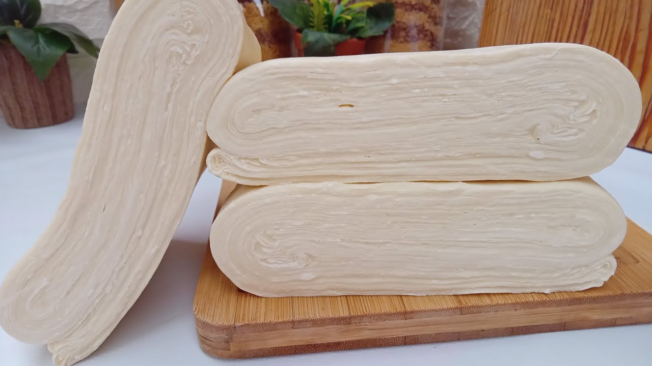 احسن وأفضل طريقة لتوريق العجينة المورقة من عند مول الصنعة👌💯مضمونة وعملية وخدمة نظيفة👍