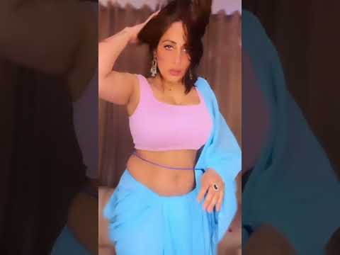 হট সেক্সি(4)
