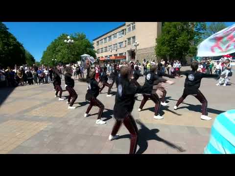 Праздник 1 мая город Шахты 2018 год видео полностью https://youtu.be/ev7SzUFdcis?si=6DRGiw31Xqf_r-Lw