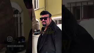 Bie Çok Kişi Çelenk Gönderdi Ama O Güllü’nüm Cenazesi Için Ilk Ve En Erken Gelen Isimdi. / Üllü