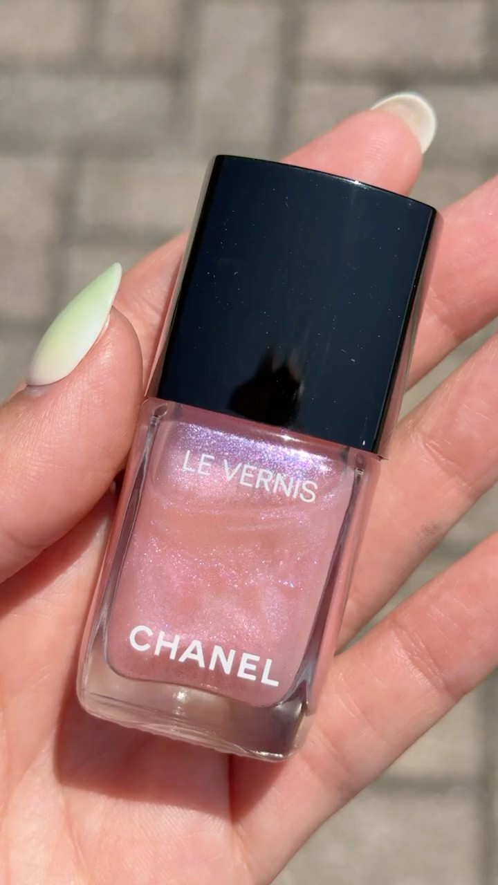 Chanel Nail Polish 421 Cristalline #new #chanelbeauty #nailpolish