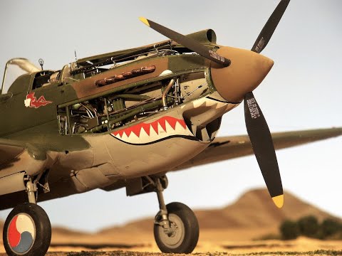 Curtiss P-40 B metal model / Museums collection of...