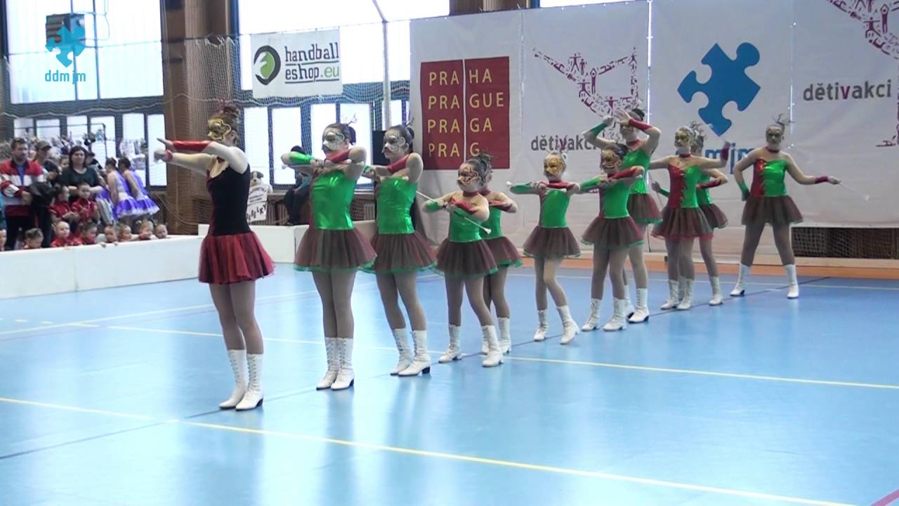 2016 04 03 / Děti v akci / 8 / Hodonínské mažoretky - Mausky