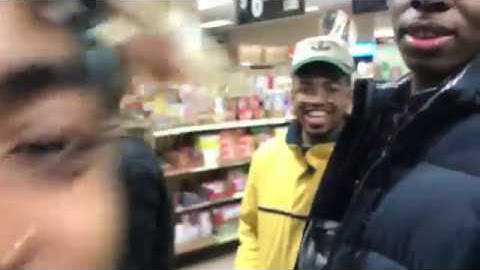 VG VLOG CHRONICLES #1 - A FUNNY night performing in Philly