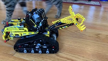 Lego 42094 Tracked loader With Power Functions Remote