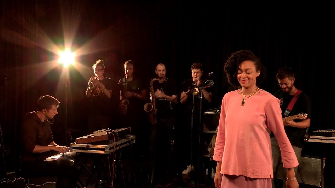 Nubiyan Twist - Siren Song (live for SoulandJazz.com and Sennheiser UK)