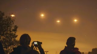 4 Strange Lights Capture on Video: UFO or Something else?