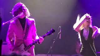 STARCRAWLER - Train (Live) The Fillmore - Minneapolis, Minnesota 06FEB2023 Fan Filmed