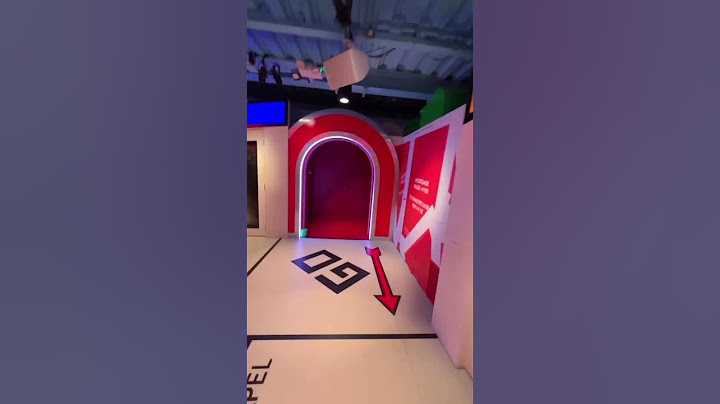 Let’s play LIFESIZED Monopoly