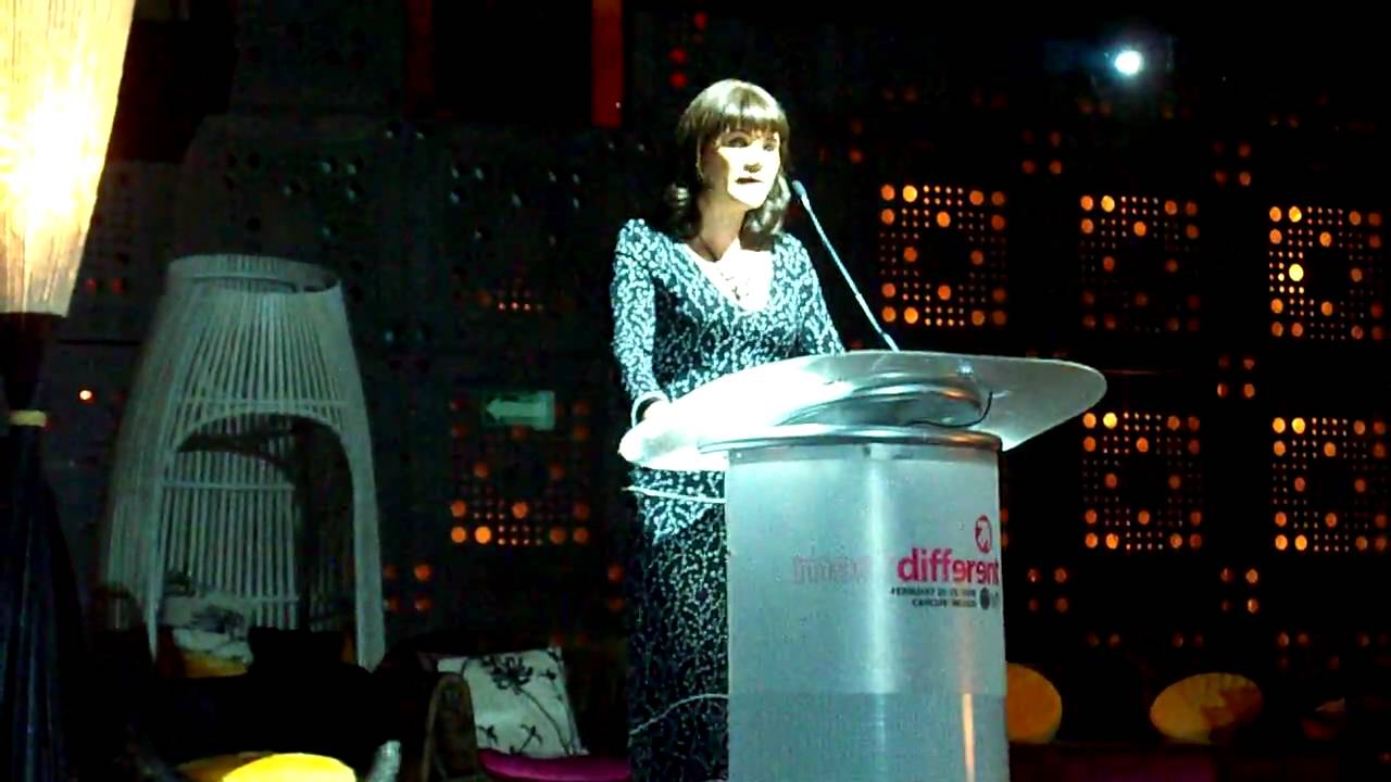 MeetDifferent 2010 - Veronica Lara - MPI - Cancun - Enkidu Magazine