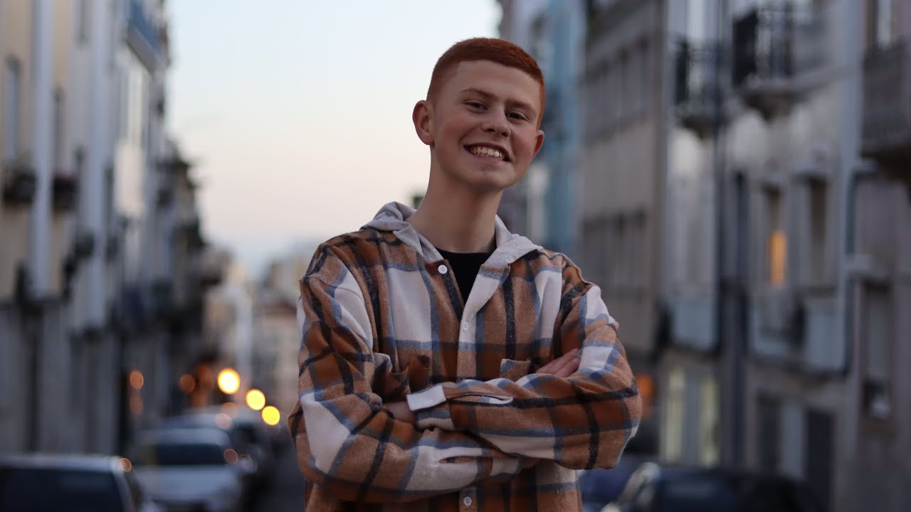 SANTIAGO C0STA - Viva Lisboa (Official Music Vídeo)