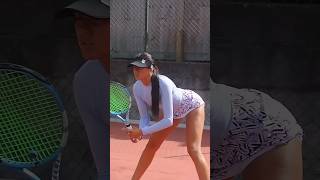 Sadece Tenis Değil… Saf Zarafet 😳🎾✨