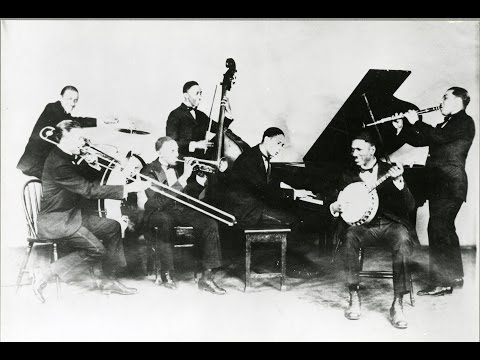 Sidewalk Blues - Jelly Roll Morton's Red Hot Peppers - 1926