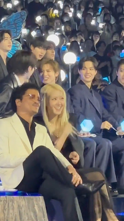 Rosé & Bruno at MAMA AWARDS 🥰 #mamaawards #rosé #brunomars #apt #로제