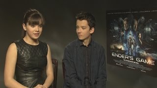 Enders Game Asa Erfield And Hailee Steinfeld Interview