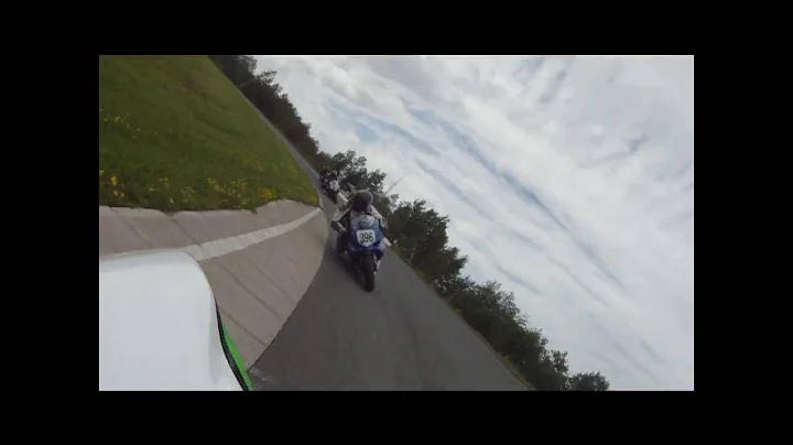 RD7 Superbike On-Board With Ron Munroe