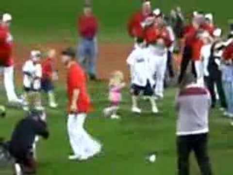 Papelbon Dancing - Irish Jig for 2007 ALCS Championship