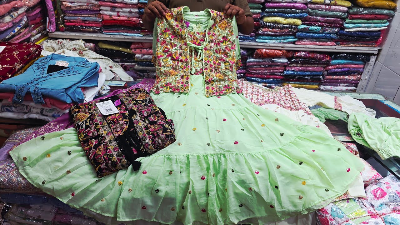৩-১২/১৩ বছর মেয়ে বাচ্চাদের জন্য ঈদের গাউন,প্লাজো টপস,সারারা,গারারা, লেহেঙ্গা পাইকারি দামে ২০২৬