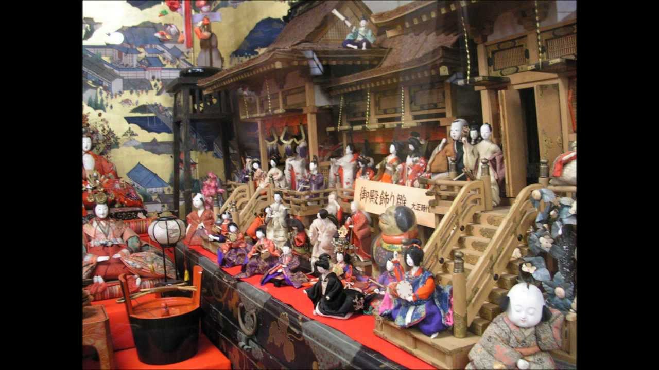 おひなまつり　 赤いひなだん金屏風・・・