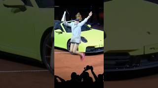 Elena Rybakina Jumps for Winner Photoshoot 🤩🏆 Stuttgart 2026! #tennis #shorts