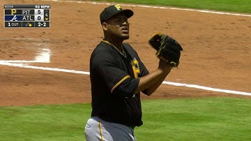 PIT@ATL: Pirates turn clutch double play in 4th