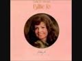 Billie Jo Spears- Stay Away From The Apple Tree/Lizzie And The Rain man