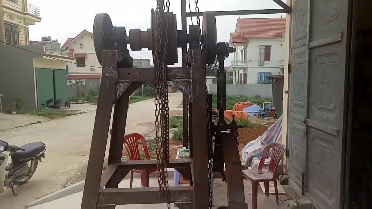 Búa máy tự chế