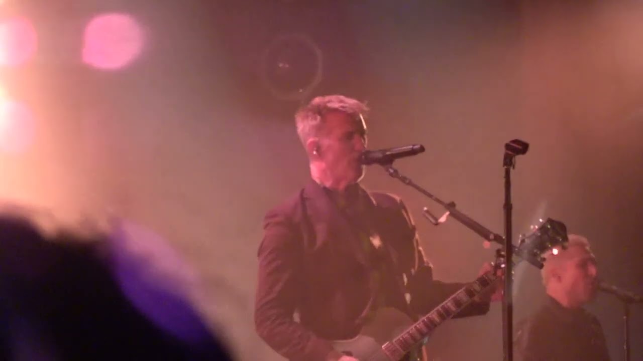 Queens of the Stone Age - Fortress - Paris Le Grand Rex October 20th 2025
