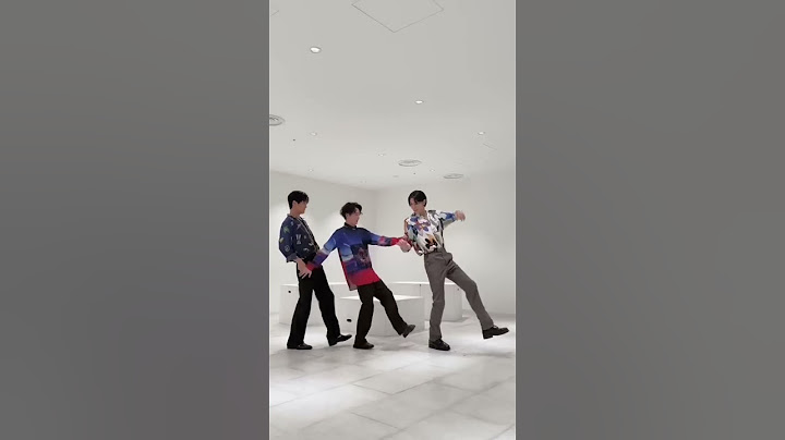 2人に支えられる末っ子感満載の渡辺翔太