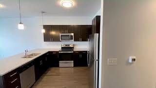 Monon Layout | 1 Bed 2 Bath