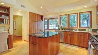 FOR LEASE: 33 College Court, Larkspur