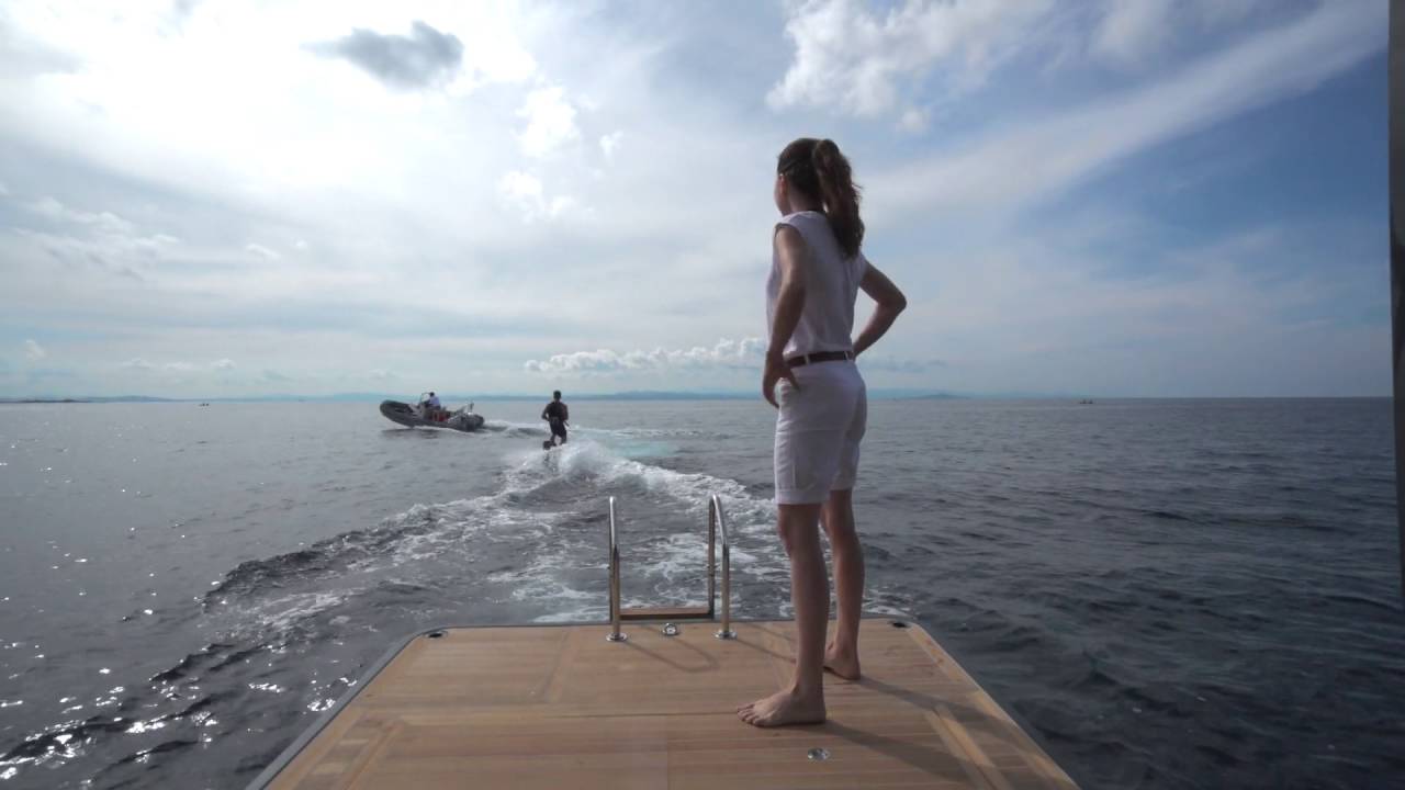 LAGOON SEVENTY 7