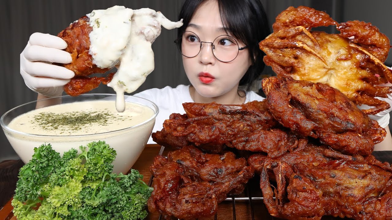 Жареные крабы в мягком панцире со сливочным соусом🦀Mukbang ASMR